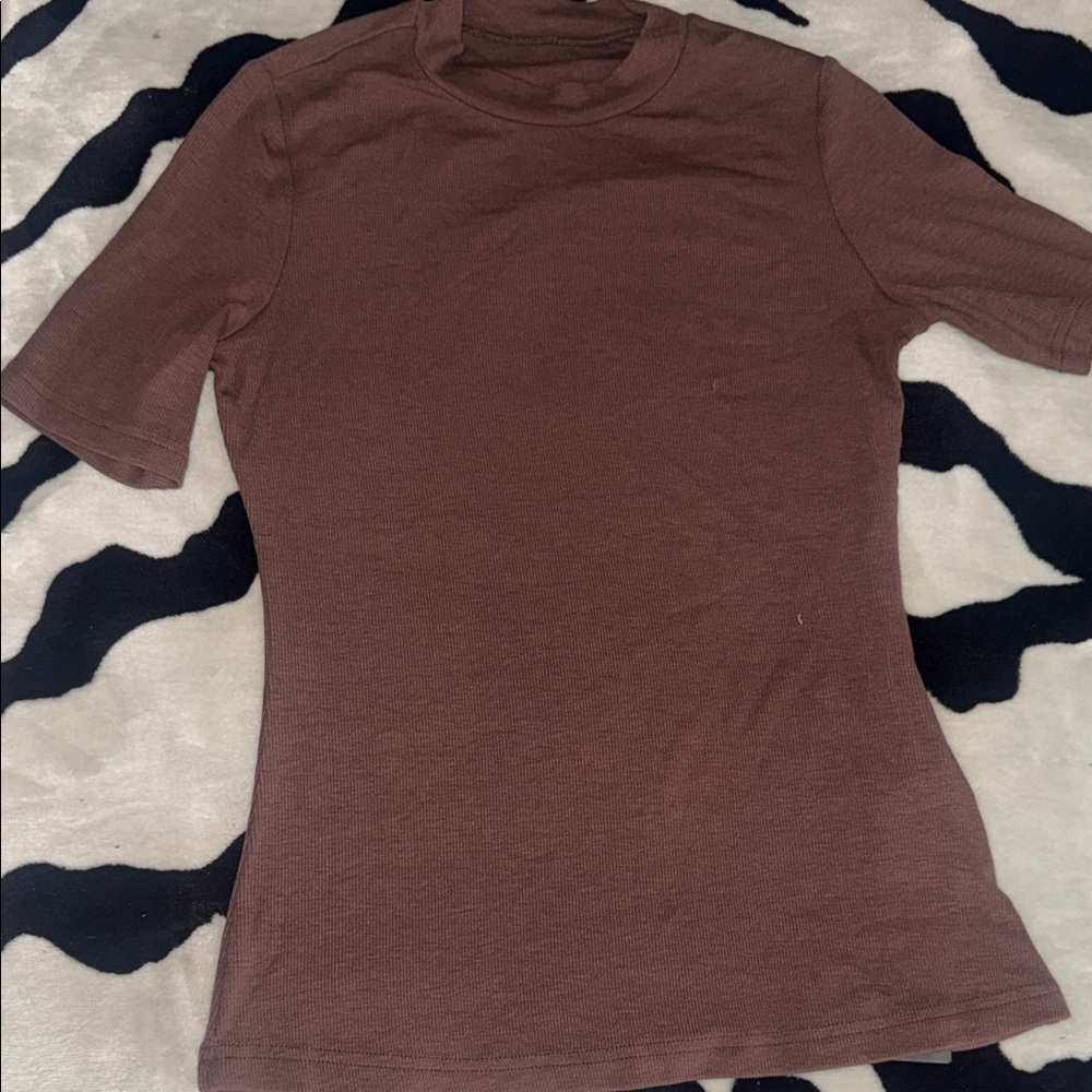 SHEIN Chocolate Brown Short Sleeve Tee